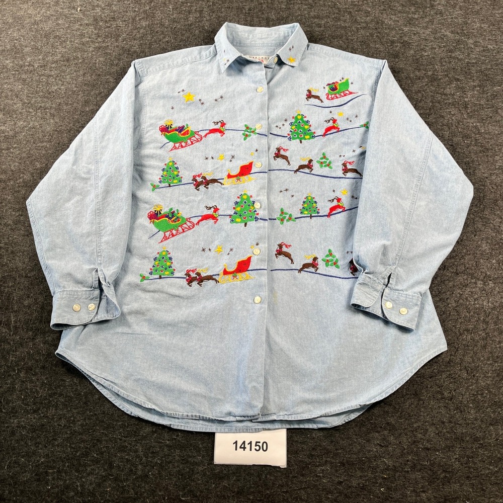 VTG Cambridge Shirt Womens Medium Blue Denim Christmas Reindeer Tree Embroidered